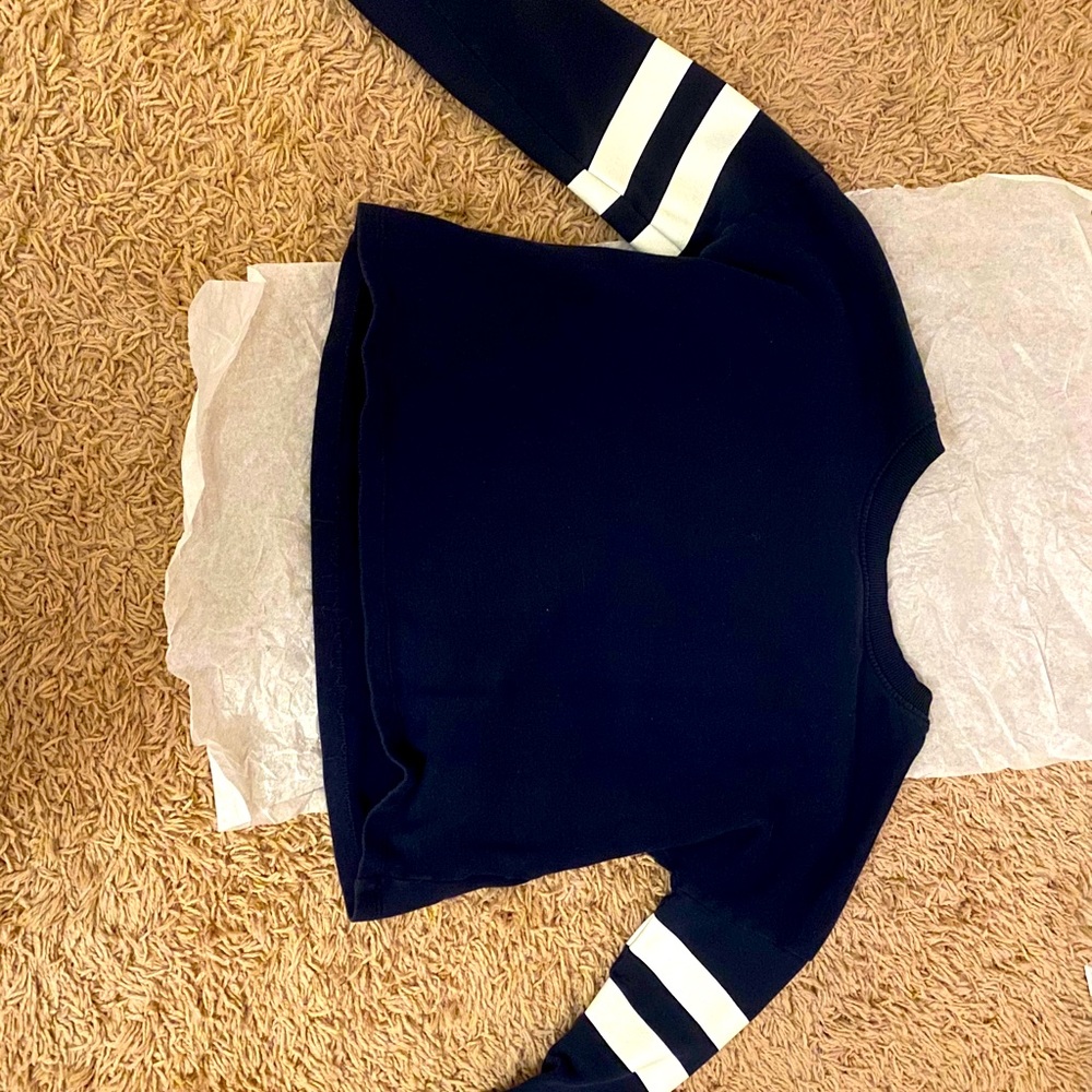 Long sleeve top
